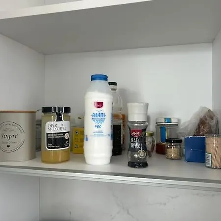 Starry Bay Luxury * Klorakas