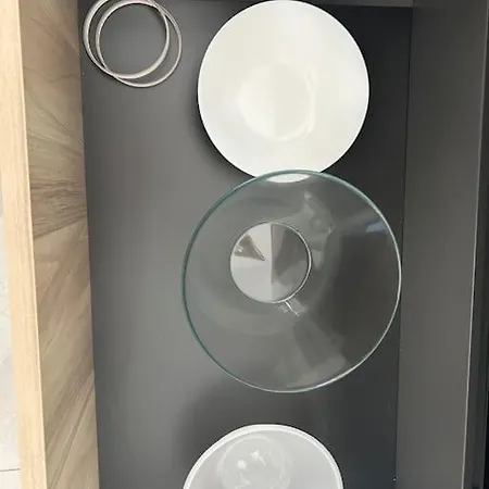 Starry Bay Luxury Apartment Klorakas